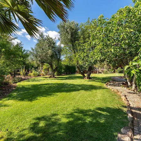 Yoga Retreat Portugal August 29-3Rd September 2025 Entire Pool House At The Quinta 1 Week - 5 Day Retreat Yoga And Therapies 2 Days To Chill - Book And Message For Itinerary *